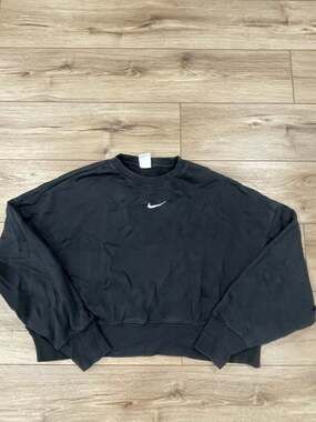 Nike Cropped Crewneck Sweatshirt Oversized Women's M Center Swoosh